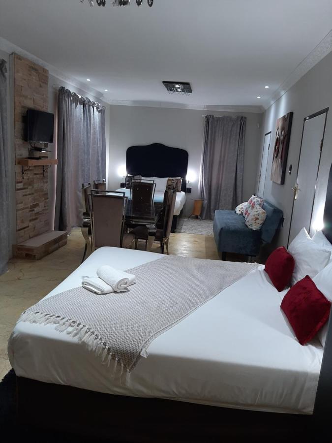 Lodge Bellagio Umtata Exterior foto